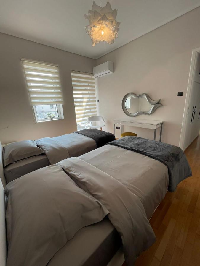 Sunny Contemporary Art Penthouse Appartamento *