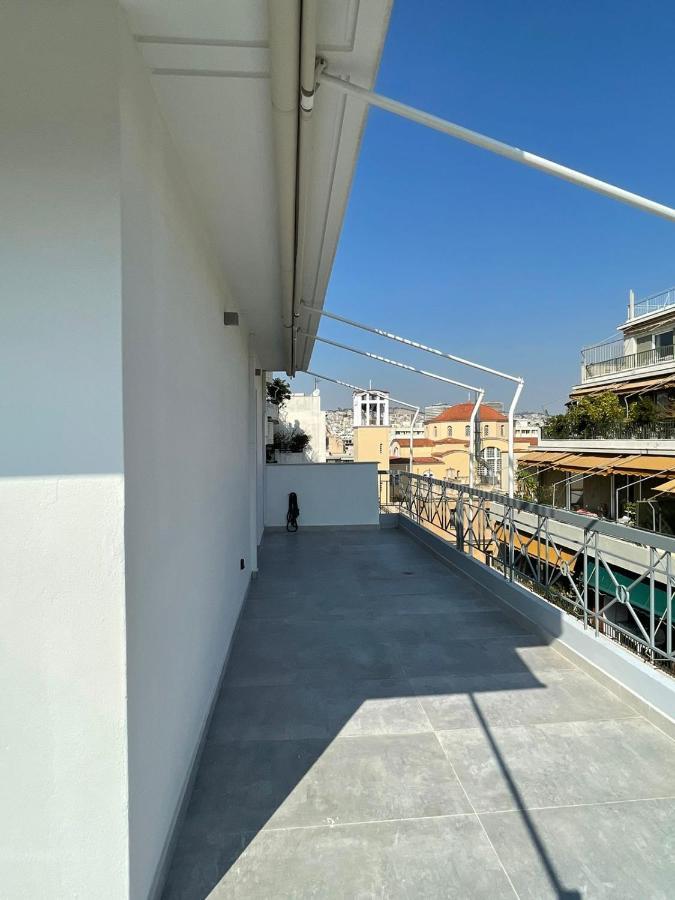 Sunny Contemporary Art Penthouse * Athens